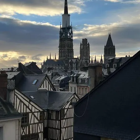 Quartier Des Antiquaires Rouen